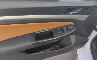 Volkswagen Volkswagen Lavida в цвете и кузовом – это идеальный выбор среди китайских автомобилей. Доступная цена и надежность гарантированы.