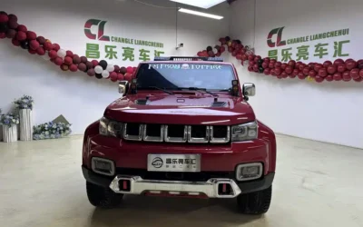 Beijing Off-road BAIC BJ40 в цвете и кузовом – это идеальный выбор среди китайских автомобилей. Доступная цена и надежность гарантированы.