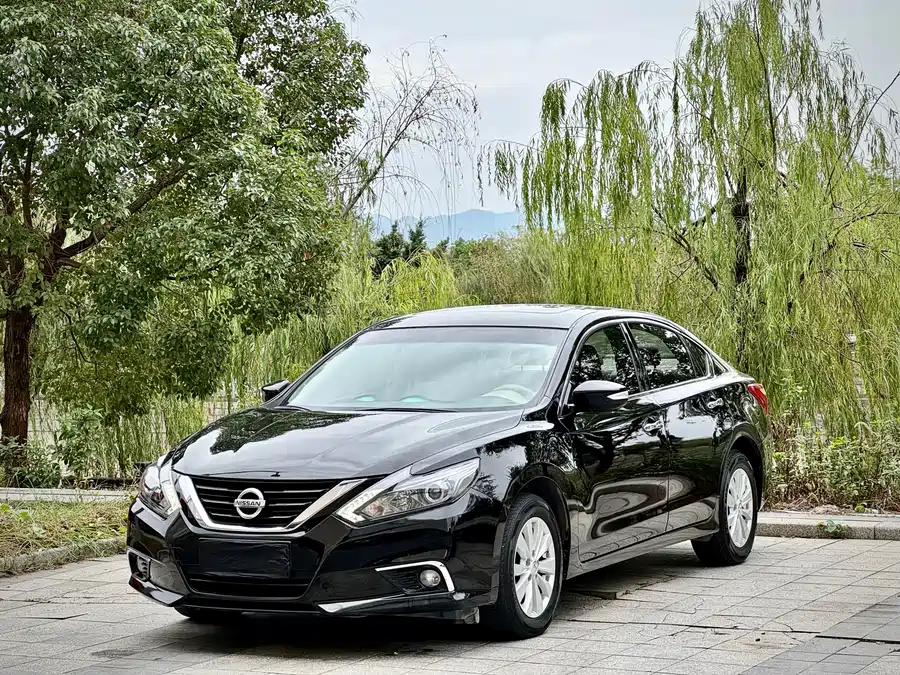 Nissan Nissan Altima в цвете и кузовом – это идеальный выбор среди китайских автомобилей. Доступная цена и надежность гарантированы.