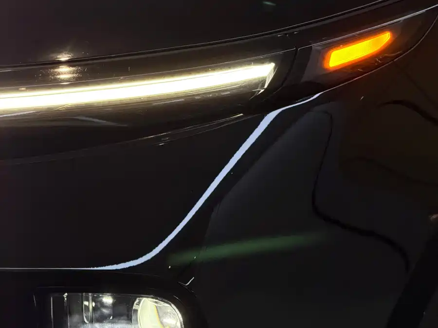 Li Auto LI L8 в цвете и кузовом – это идеальный выбор среди китайских автомобилей. Доступная цена и надежность гарантированы.