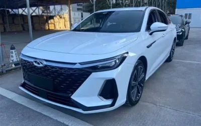 Land Rover Land Rover Discovery в цвете и кузовом – это идеальный выбор среди китайских автомобилей. Доступная цена и надежность гарантированы.