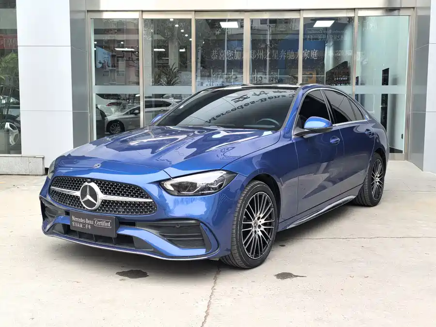 Mercedes-Benz Mercedes-Benz C-Class в цвете и кузовом – это идеальный выбор среди китайских автомобилей. Доступная цена и надежность гарантированы.