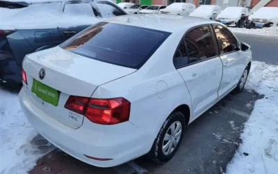 Volkswagen Volkswagen Lamando в цвете и кузовом – это идеальный выбор среди китайских автомобилей. Доступная цена и надежность гарантированы.