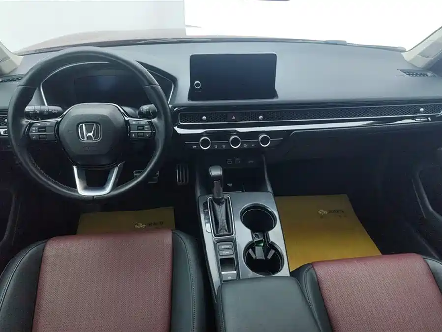 Honda Honda Integura в цвете и кузовом – это идеальный выбор среди китайских автомобилей. Доступная цена и надежность гарантированы.
