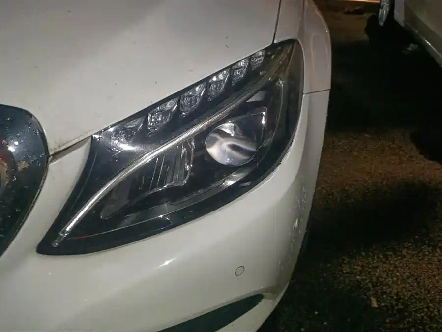 Toyota Toyota Corolla в цвете и кузовом – это идеальный выбор среди китайских автомобилей. Доступная цена и надежность гарантированы.