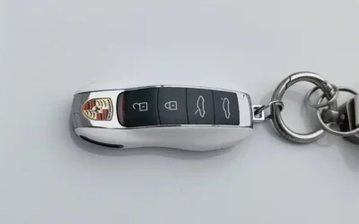 Mercedes-Benz Mercedes-Benz CLS в цвете и кузовом – это идеальный выбор среди китайских автомобилей. Доступная цена и надежность гарантированы.