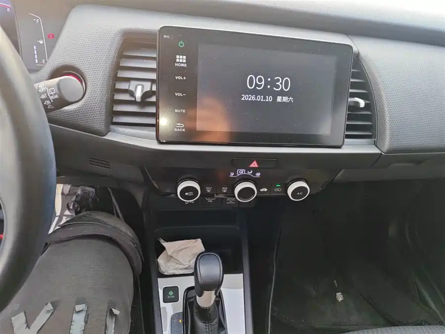 Honda Honda Fit в цвете и кузовом – это идеальный выбор среди китайских автомобилей. Доступная цена и надежность гарантированы.