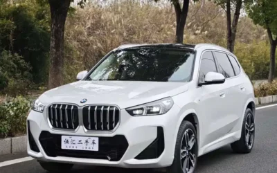 BMW BMW 1 Series M в цвете и кузовом – это идеальный выбор среди китайских автомобилей. Доступная цена и надежность гарантированы.