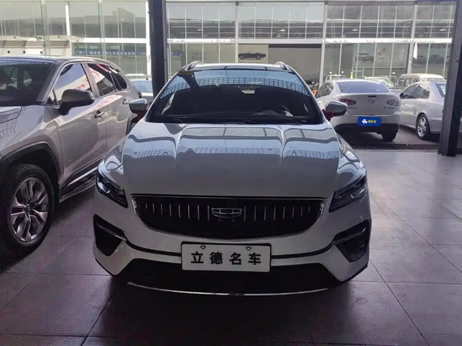 Geely Geely Boyue в цвете и кузовом – это идеальный выбор среди китайских автомобилей. Доступная цена и надежность гарантированы.