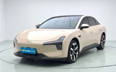 Geely Geely Emgrand в цвете и кузовом – это идеальный выбор среди китайских автомобилей. Доступная цена и надежность гарантированы.