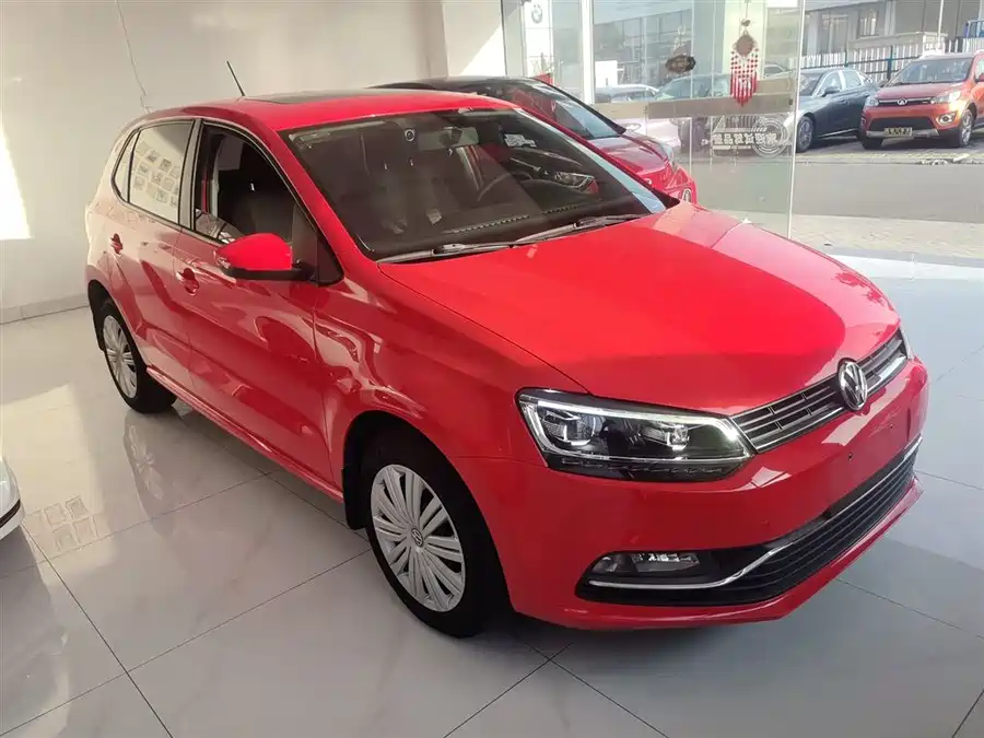 Volkswagen Volkswagen Polo в цвете и кузовом – это идеальный выбор среди китайских автомобилей. Доступная цена и надежность гарантированы.
