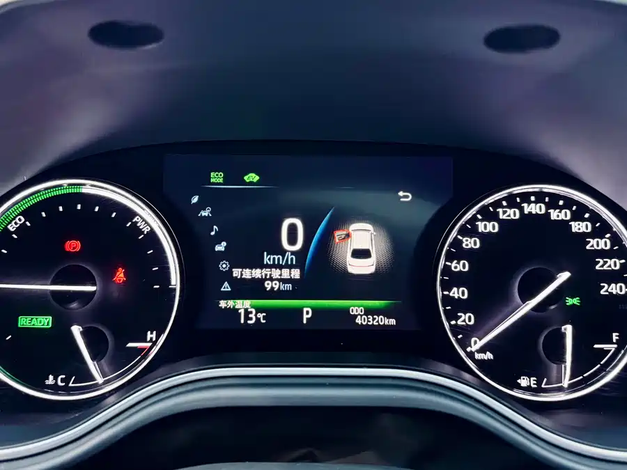Mercedes-Benz Mercedes-Benz GLE в цвете и кузовом – это идеальный выбор среди китайских автомобилей. Доступная цена и надежность гарантированы.