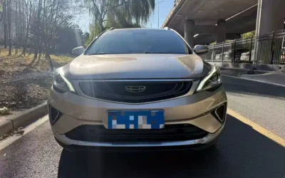 Geely Geely Emgrand в цвете и кузовом – это идеальный выбор среди китайских автомобилей. Доступная цена и надежность гарантированы.