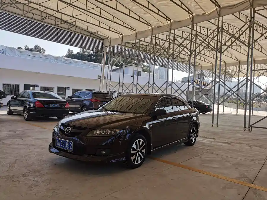 Mazda Mazda 6 в цвете и кузовом – это идеальный выбор среди китайских автомобилей. Доступная цена и надежность гарантированы.