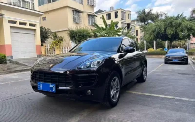 Geely Geely Emgrand в цвете и кузовом – это идеальный выбор среди китайских автомобилей. Доступная цена и надежность гарантированы.
