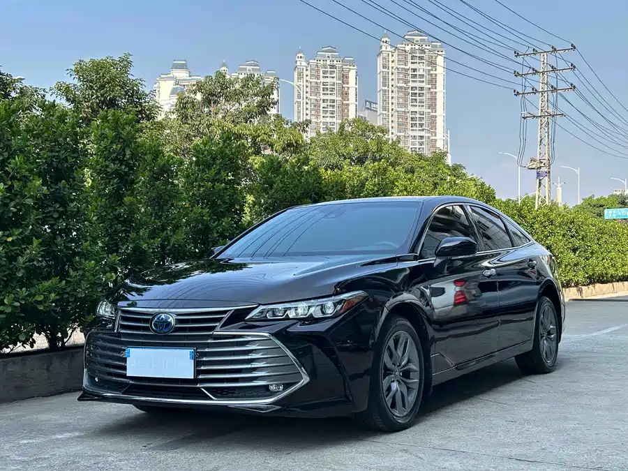 Toyota Toyota Avalon в цвете и кузовом – это идеальный выбор среди китайских автомобилей. Доступная цена и надежность гарантированы.