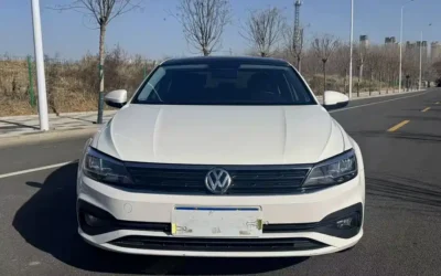 Volkswagen Volkswagen Passat в цвете и кузовом – это идеальный выбор среди китайских автомобилей. Доступная цена и надежность гарантированы.