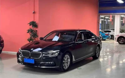 BMW BMW 7 Series в цвете и кузовом – это идеальный выбор среди китайских автомобилей. Доступная цена и надежность гарантированы.