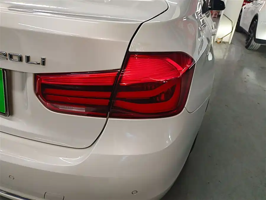 Mercedes-Benz Mercedes-Benz CLA (Imported) в цвете и кузовом – это идеальный выбор среди китайских автомобилей. Доступная цена и надежность гарантированы.