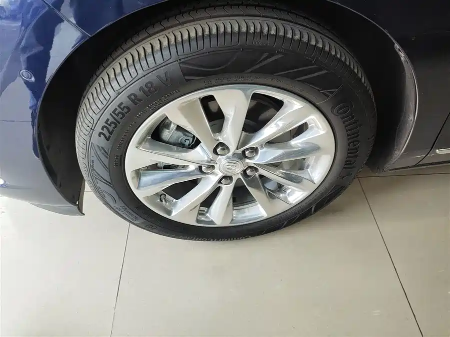 Buick Buick Excelle GT в цвете и кузовом – это идеальный выбор среди китайских автомобилей. Доступная цена и надежность гарантированы.