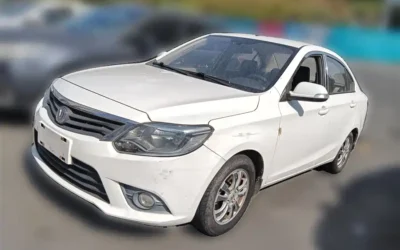 Changan Changan CS15 в цвете и кузовом – это идеальный выбор среди китайских автомобилей. Доступная цена и надежность гарантированы.