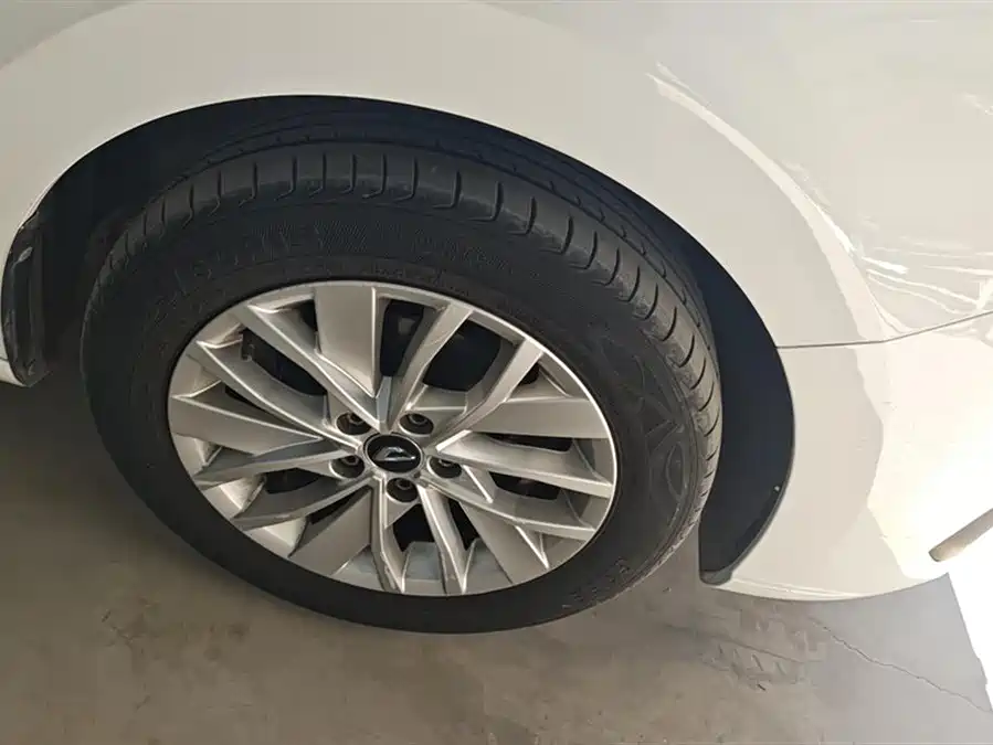 Acura Acura RDX в цвете и кузовом – это идеальный выбор среди китайских автомобилей. Доступная цена и надежность гарантированы.
