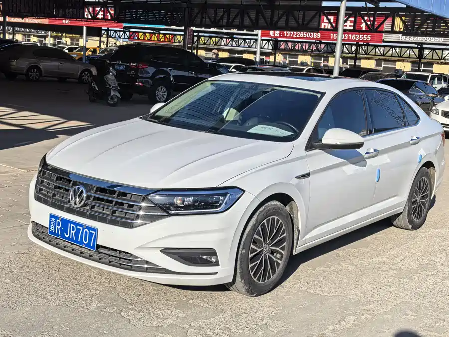 Changan Nevo Changan Nevo Q07 в цвете и кузовом – это идеальный выбор среди китайских автомобилей. Доступная цена и надежность гарантированы.