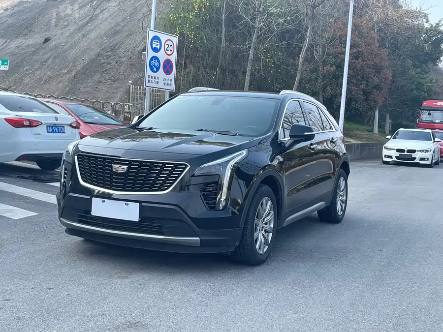 Cadillac Cadillac XT4 в цвете и кузовом – это идеальный выбор среди китайских автомобилей. Доступная цена и надежность гарантированы.