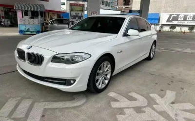 BMW BMW 3 Series в цвете и кузовом – это идеальный выбор среди китайских автомобилей. Доступная цена и надежность гарантированы.