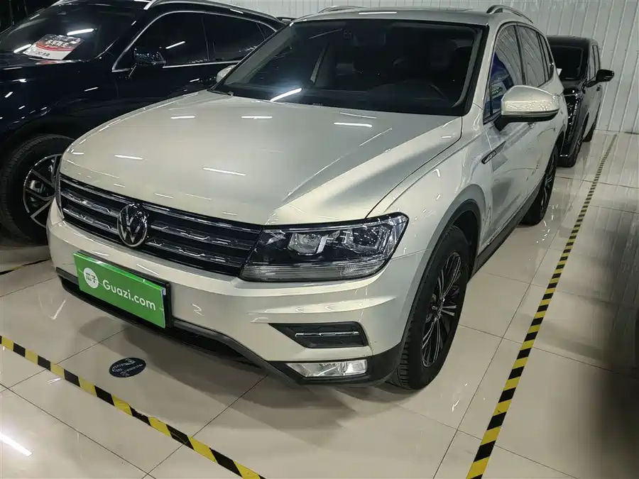 Neta Neta GT в цвете и кузовом – это идеальный выбор среди китайских автомобилей. Доступная цена и надежность гарантированы.