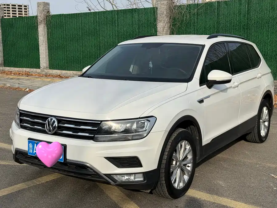 Volkswagen Volkswagen Tiguan L в цвете и кузовом – это идеальный выбор среди китайских автомобилей. Доступная цена и надежность гарантированы.