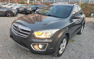 Ford Ford Mondeo в цвете и кузовом – это идеальный выбор среди китайских автомобилей. Доступная цена и надежность гарантированы.