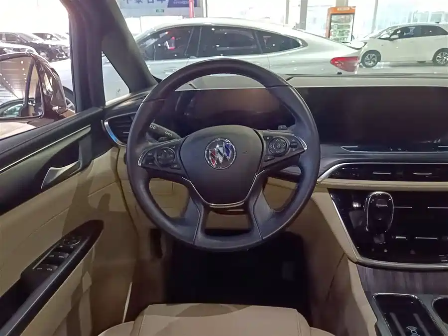 Buick Buick GL8 в цвете и кузовом – это идеальный выбор среди китайских автомобилей. Доступная цена и надежность гарантированы.