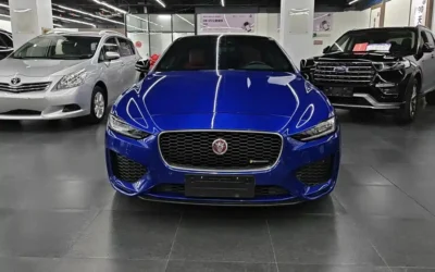 Jaguar Jaguar F-PACE в цвете и кузовом – это идеальный выбор среди китайских автомобилей. Доступная цена и надежность гарантированы.