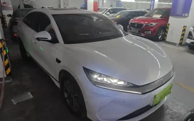 BYD BYD Qin L в цвете и кузовом – это идеальный выбор среди китайских автомобилей. Доступная цена и надежность гарантированы.