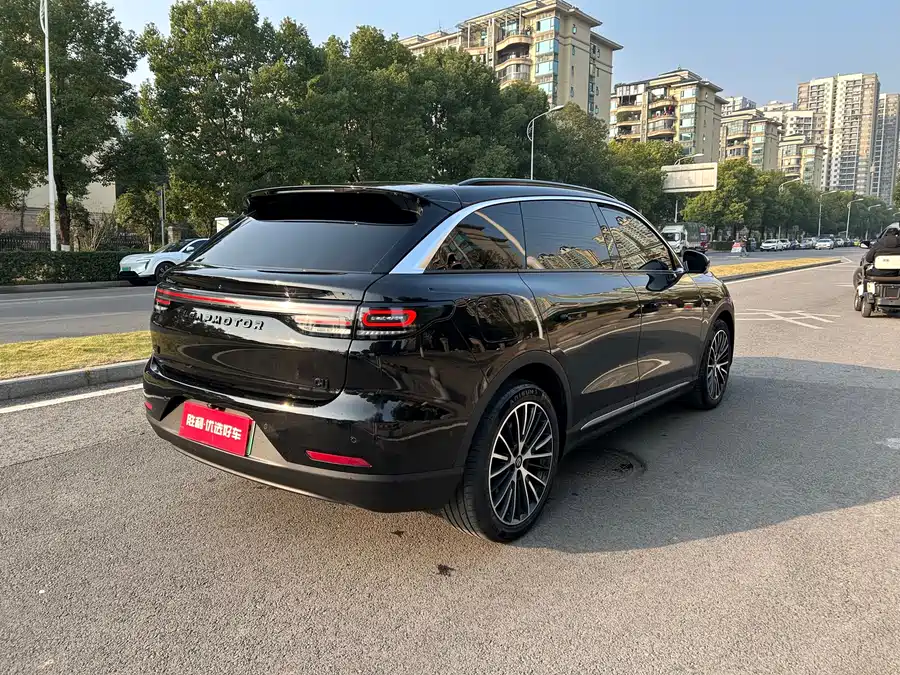 LEAPMOTOR Leapmotor C11 в цвете и кузовом – это идеальный выбор среди китайских автомобилей. Доступная цена и надежность гарантированы.