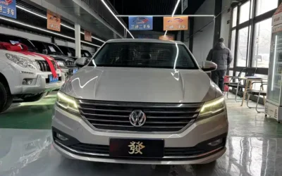 Volkswagen Volkswagen Passat в цвете и кузовом – это идеальный выбор среди китайских автомобилей. Доступная цена и надежность гарантированы.