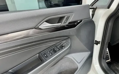 Volkswagen Volkswagen TAYRON в цвете и кузовом – это идеальный выбор среди китайских автомобилей. Доступная цена и надежность гарантированы.