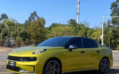 Lynk & Co Lynk & Co 03 в цвете и кузовом – это идеальный выбор среди китайских автомобилей. Доступная цена и надежность гарантированы.