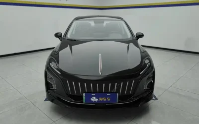 Hongqi Hongqi Shengshi в цвете и кузовом – это идеальный выбор среди китайских автомобилей. Доступная цена и надежность гарантированы.