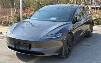 Tesla Tesla Model S в цвете и кузовом – это идеальный выбор среди китайских автомобилей. Доступная цена и надежность гарантированы.