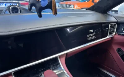 Porsche Porsche Macan в цвете и кузовом – это идеальный выбор среди китайских автомобилей. Доступная цена и надежность гарантированы.