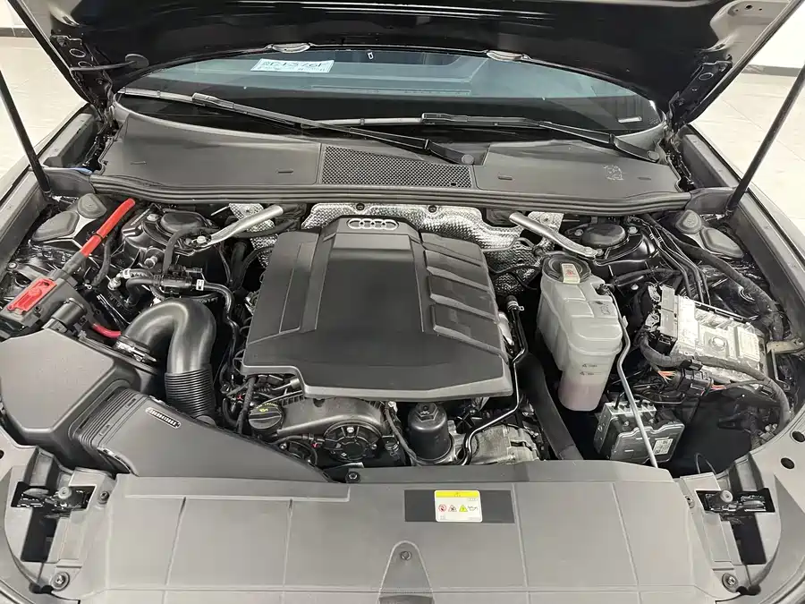 Hyundai Hyundai MISTRA в цвете и кузовом – это идеальный выбор среди китайских автомобилей. Доступная цена и надежность гарантированы.