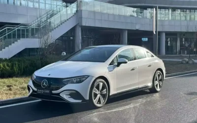 Mercedes-Benz Mercedes-Benz в цвете Mercedes-Benz и кузовом Mercedes-Benz – это идеальный выбор среди китайских автомобилей. Доступная цена и надежность гарантированы.