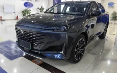 Land Rover Land Rover Discovery в цвете и кузовом – это идеальный выбор среди китайских автомобилей. Доступная цена и надежность гарантированы.
