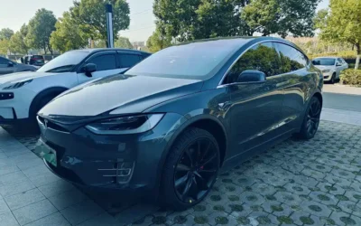 Tesla Tesla Model Y в цвете и кузовом – это идеальный выбор среди китайских автомобилей. Доступная цена и надежность гарантированы.