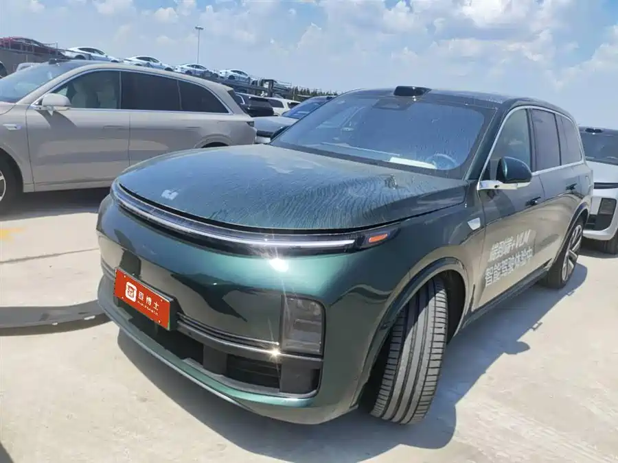 Li Auto LI L9 в цвете и кузовом – это идеальный выбор среди китайских автомобилей. Доступная цена и надежность гарантированы.