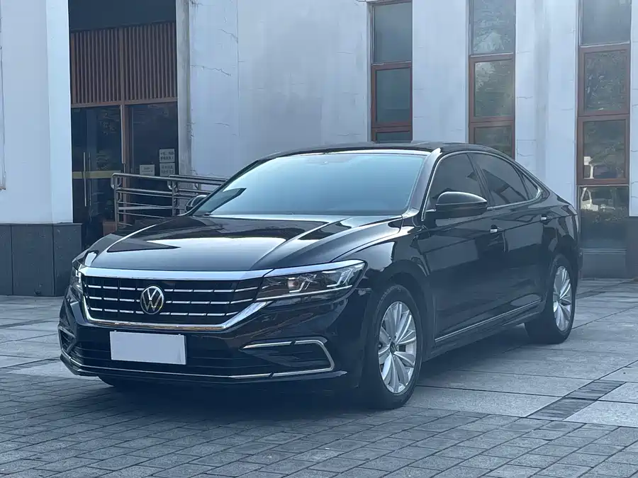 Geely Geely Emgrand в цвете и кузовом – это идеальный выбор среди китайских автомобилей. Доступная цена и надежность гарантированы.