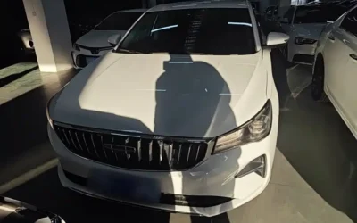 Geely Geely Monjaro L в цвете и кузовом – это идеальный выбор среди китайских автомобилей. Доступная цена и надежность гарантированы.